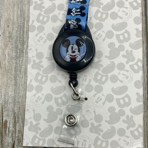 Women’s Scrubs Short Sleeve Top Shirt & Jogger Pants With Retractable Lanyard M - Picture 14 of 15